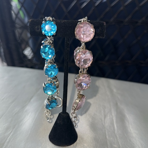 Elegant Pink and Blue Gemstone Bracelets - Picture 3 of 7